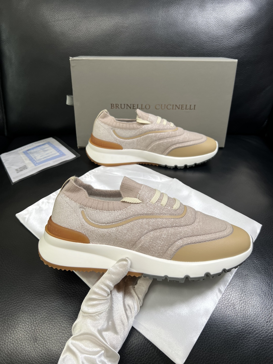 Brunello Cucinelli  高品质 顶级工艺品  BC  专柜同步原厂配置，意大利进口牛皮面