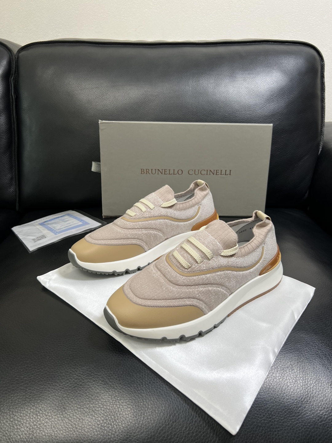 Brunello Cucinelli  高品质 顶级工艺品  BC  专柜同步原厂配置，意大利进口牛皮面