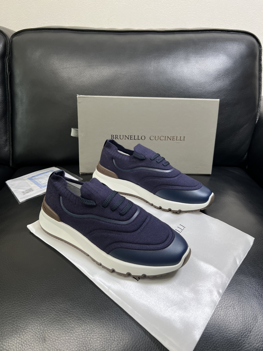 Brunello Cucinelli  高品质 顶级工艺品  BC  专柜同步原厂配置，意大利进口牛皮面