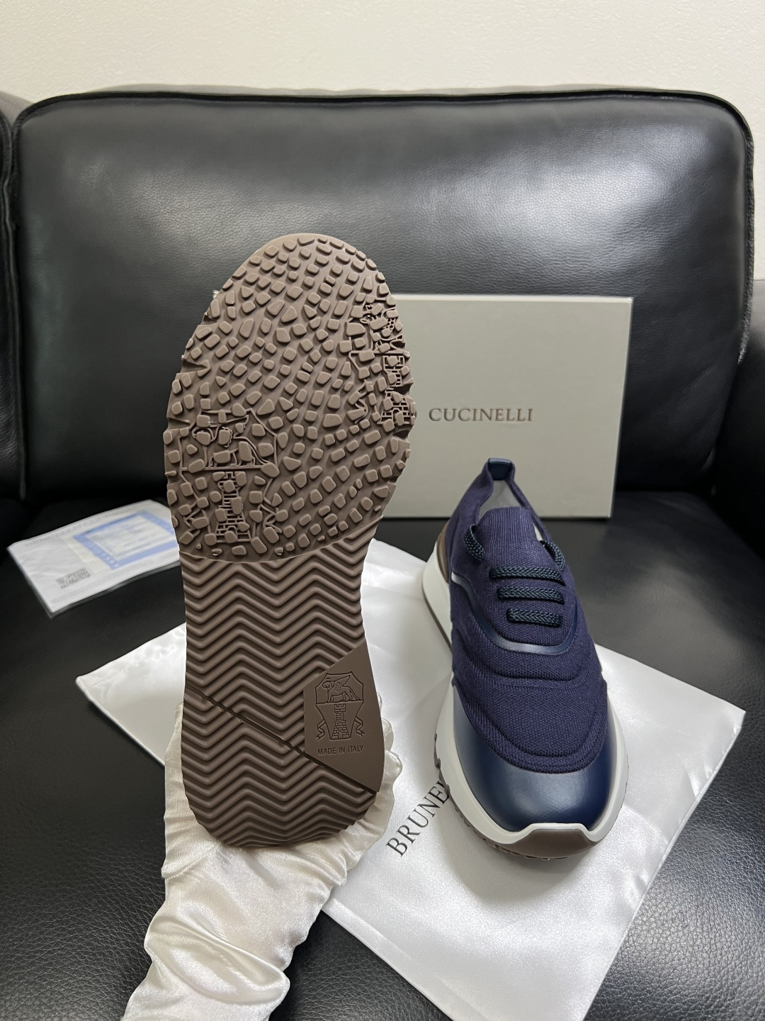 Brunello Cucinelli  高品质 顶级工艺品  BC  专柜同步原厂配置，意大利进口牛皮面