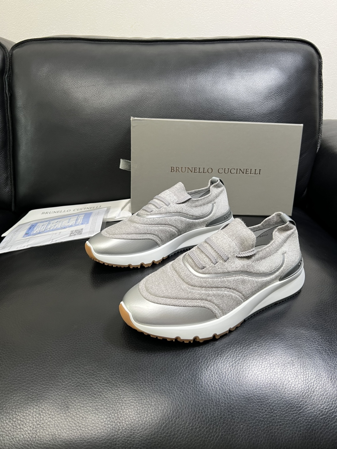 Brunello Cucinelli  高品质 顶级工艺品  BC  专柜同步原厂配置，意大利进口牛皮面