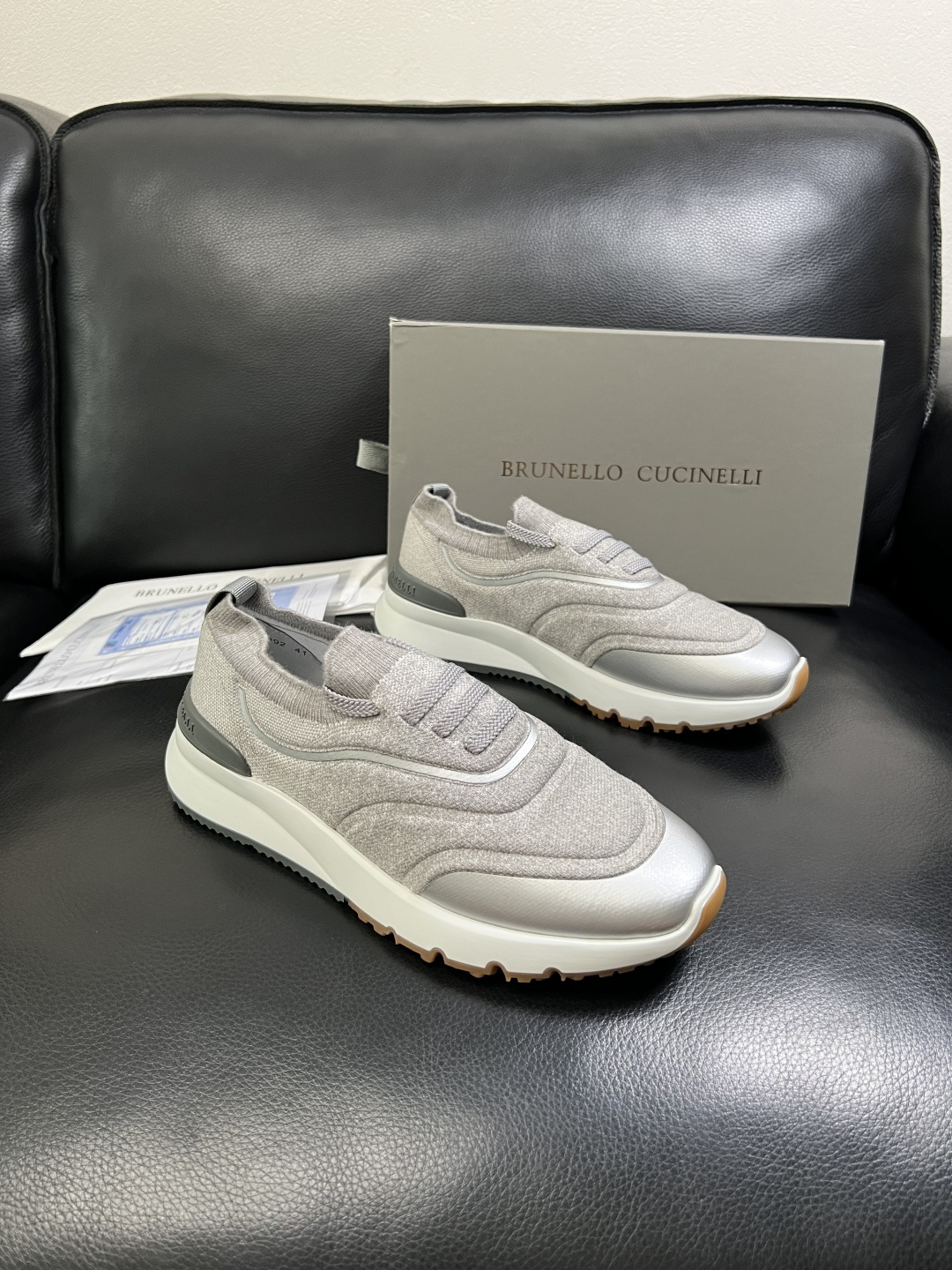 Brunello Cucinelli  高品质 顶级工艺品  BC  专柜同步原厂配置，意大利进口牛皮面