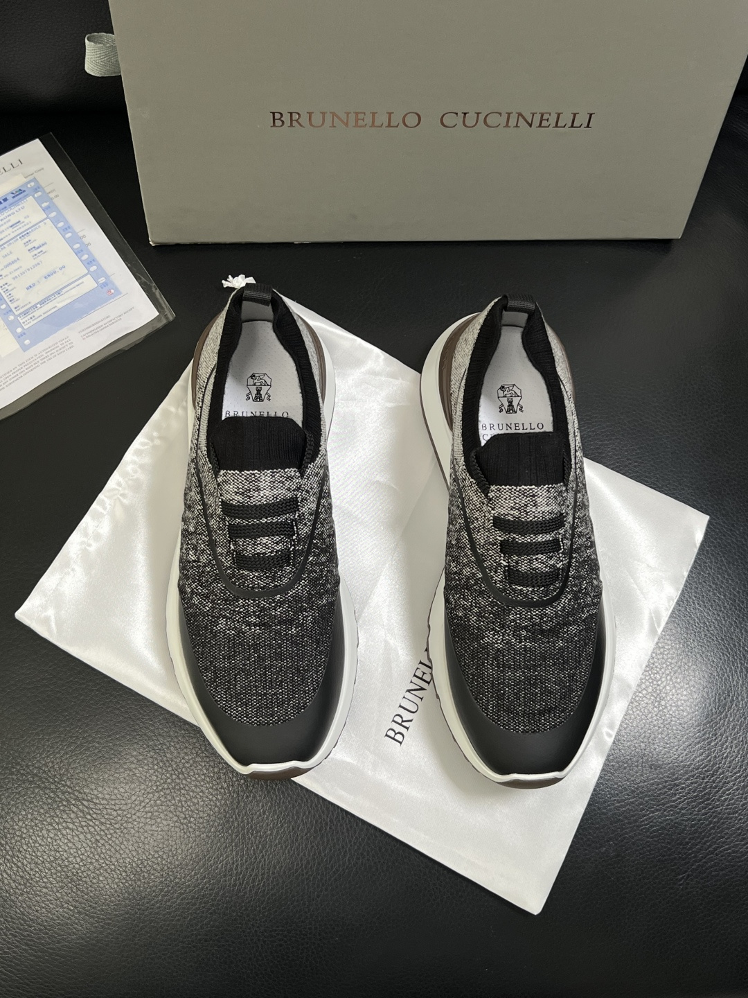 Brunello Cucinelli  高品质 顶级工艺品  BC  专柜同步原厂配置，意大利进口牛皮面