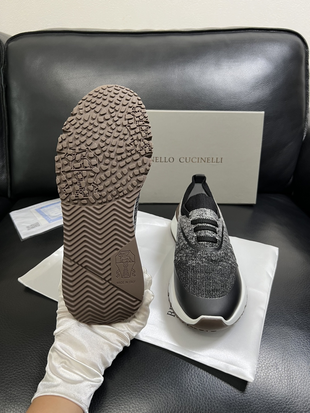 Brunello Cucinelli  高品质 顶级工艺品  BC  专柜同步原厂配置，意大利进口牛皮面