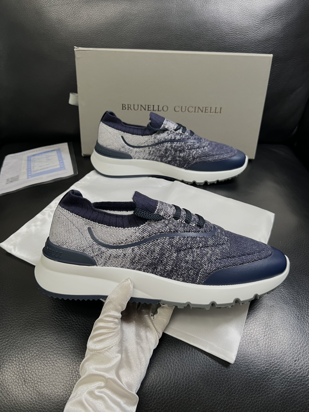 Brunello Cucinelli  高品质 顶级工艺品  BC  专柜同步原厂配置，意大利进口牛皮面