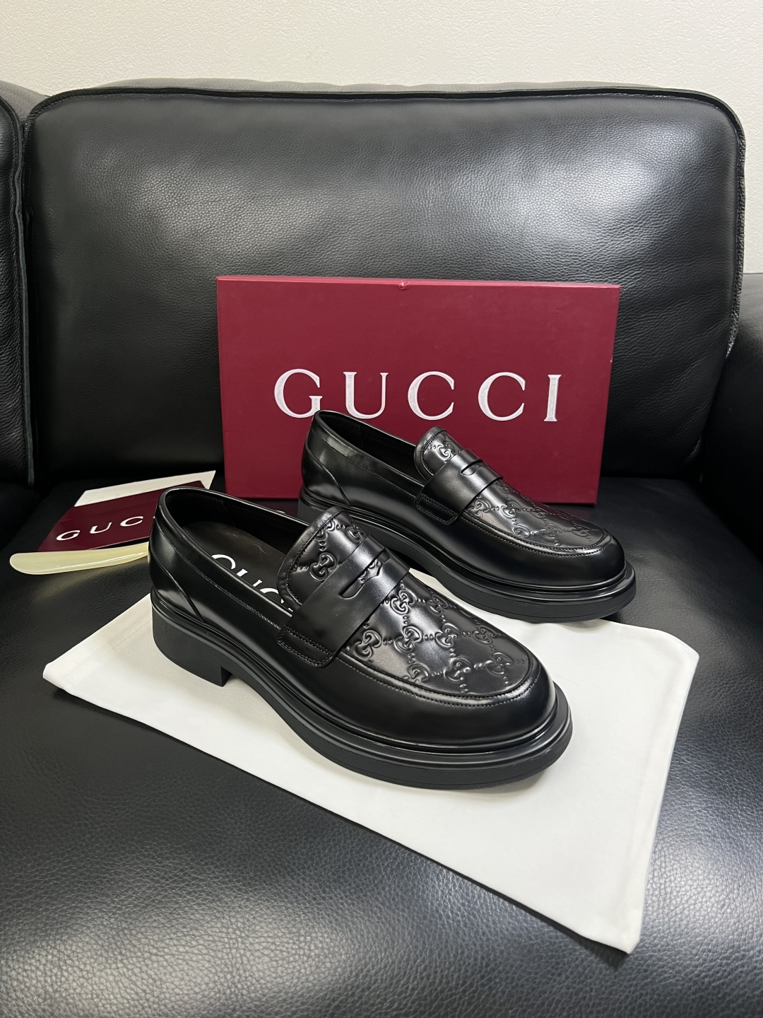 Gucci 高品质  顶级工艺品  古奇  皮鞋专柜新款原厂配置，意大利进口牛皮面料，进口牛皮内里垫，透