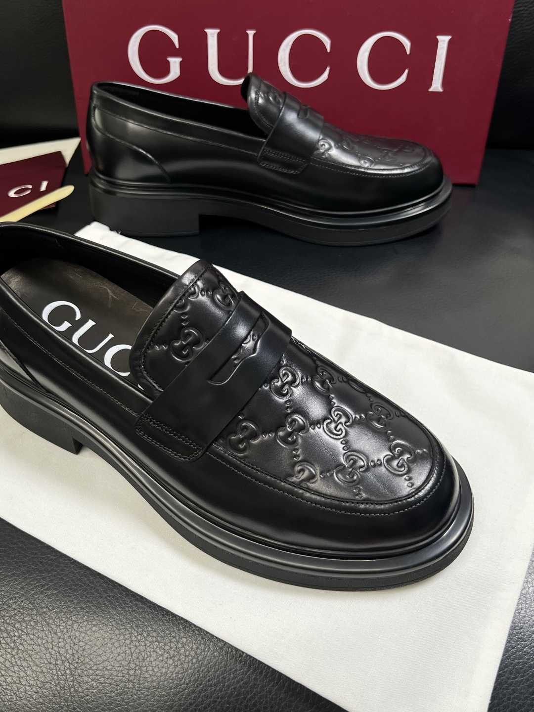 Gucci 高品质  顶级工艺品  古奇  皮鞋专柜新款原厂配置，意大利进口牛皮面料，进口牛皮内里垫，透