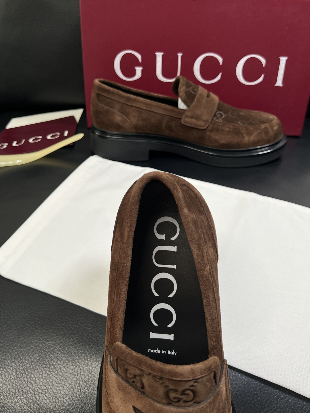 Gucci 高品质  顶级工艺品  古奇  皮鞋专柜新款原厂配置，意大利进口牛皮面料，进口牛皮内里垫，透