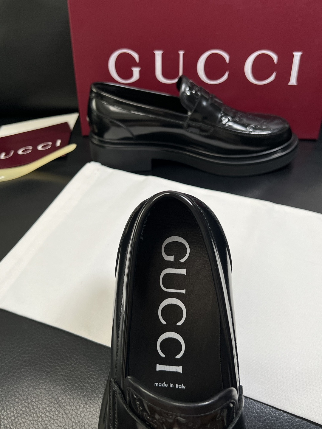 Gucci 高品质  顶级工艺品  古奇  皮鞋专柜新款原厂配置，意大利进口牛皮面料，进口牛皮内里垫，透