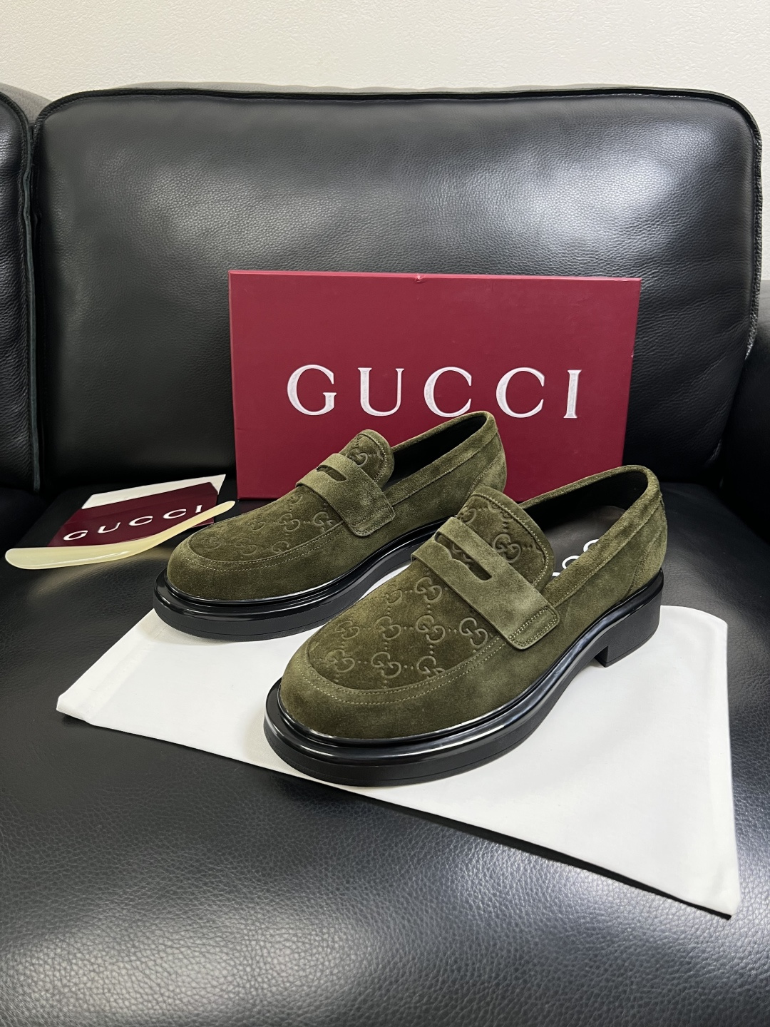 Gucci 高品质  顶级工艺品  古奇  皮鞋专柜新款原厂配置，意大利进口牛皮面料，进口牛皮内里垫，透