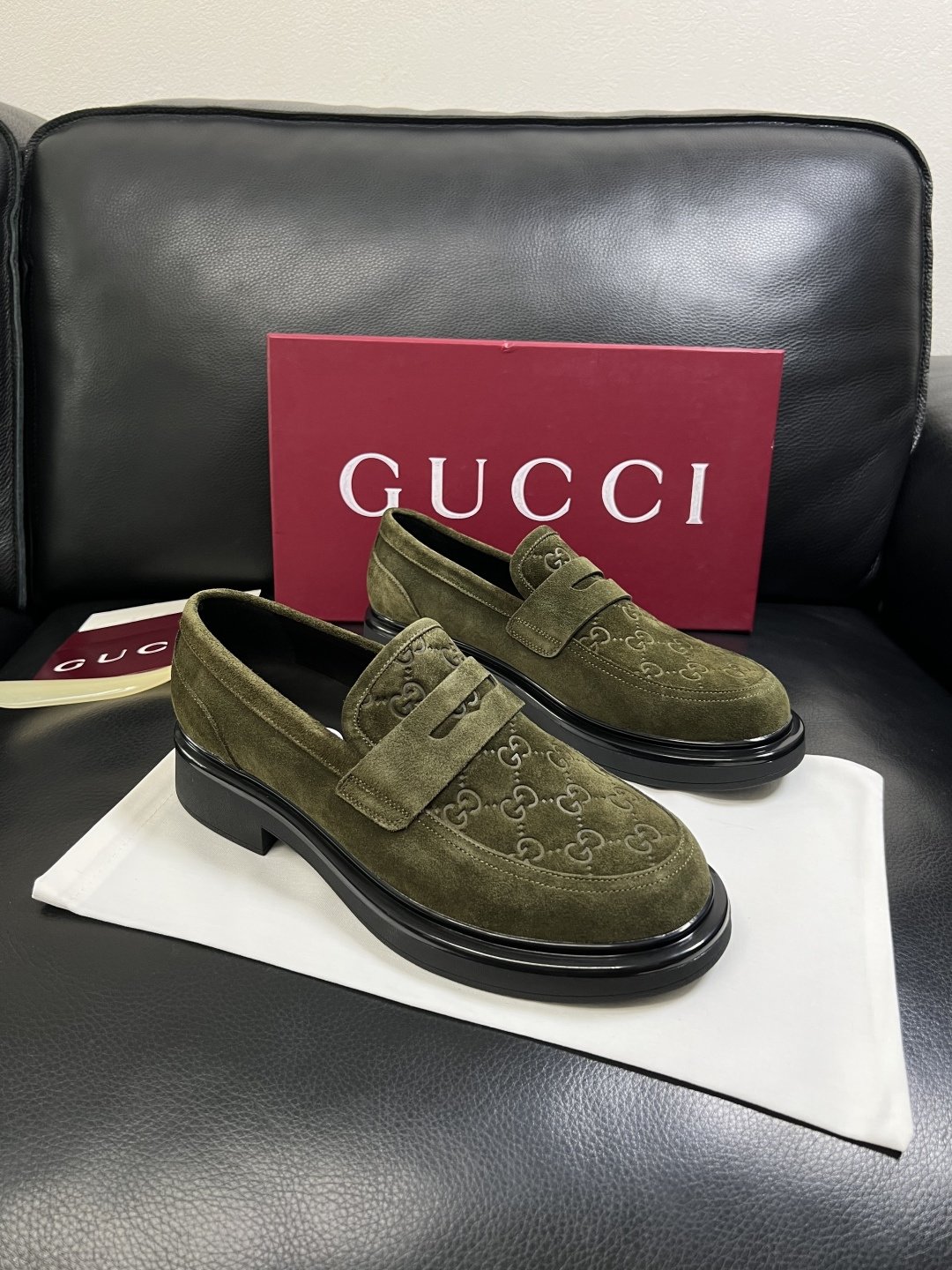 Gucci 高品质  顶级工艺品  古奇  皮鞋专柜新款原厂配置，意大利进口牛皮面料，进口牛皮内里垫，透