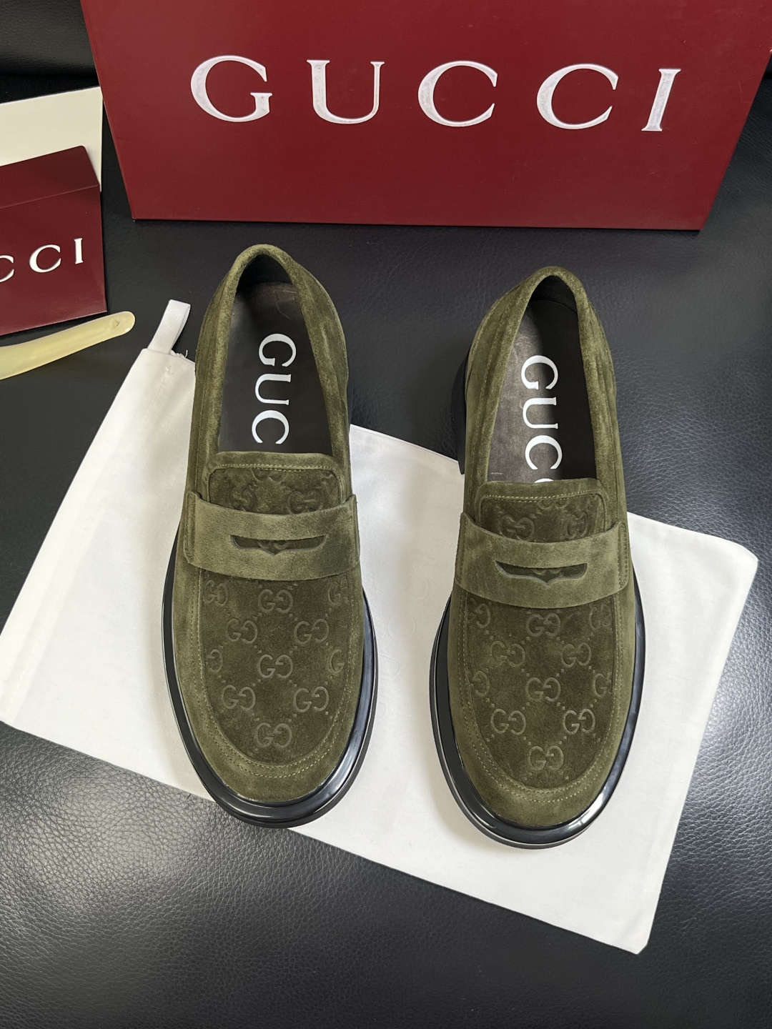 Gucci 高品质  顶级工艺品  古奇  皮鞋专柜新款原厂配置，意大利进口牛皮面料，进口牛皮内里垫，透
