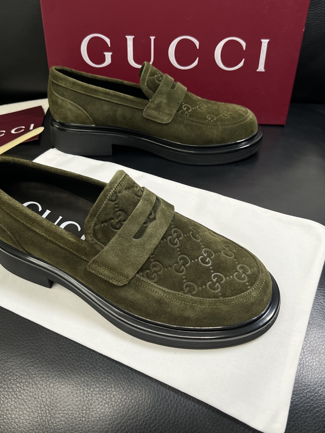 Gucci 高品质  顶级工艺品  古奇  皮鞋专柜新款原厂配置，意大利进口牛皮面料，进口牛皮内里垫，透