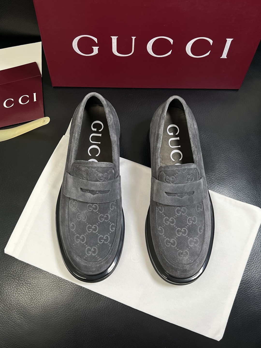 Gucci 高品质  顶级工艺品  古奇  皮鞋专柜新款原厂配置，意大利进口牛皮面料，进口牛皮内里垫，透