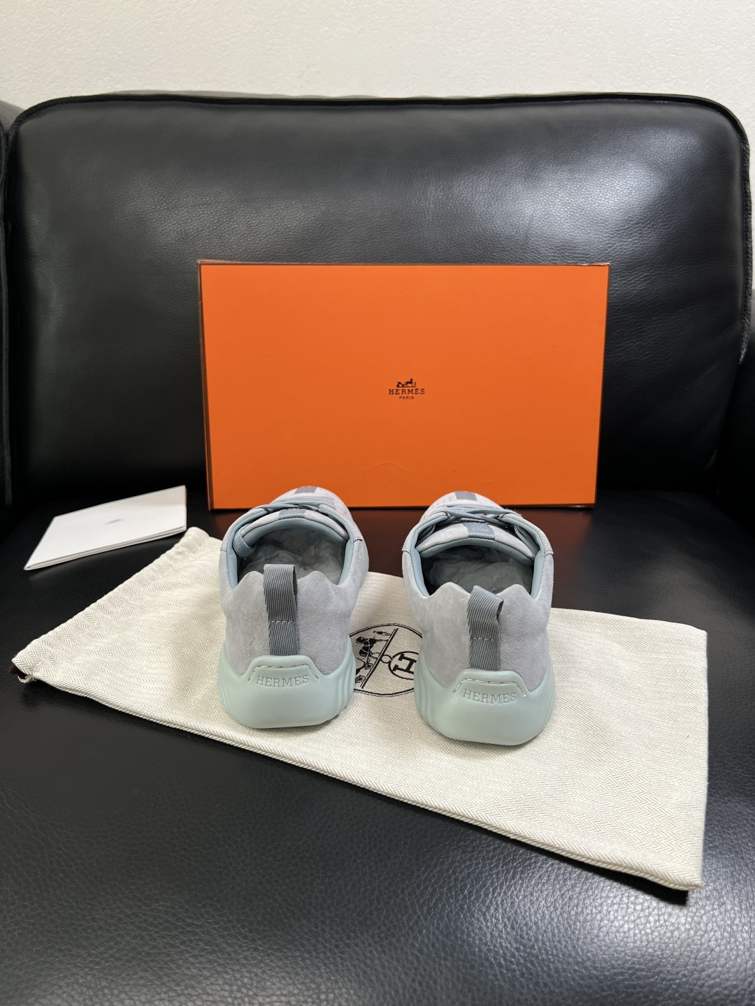 Hermes  高品质  顶级工艺品  爱马仕 专柜同步发售原厂配置，意大利进口原版牛皮面料，高品质拼接