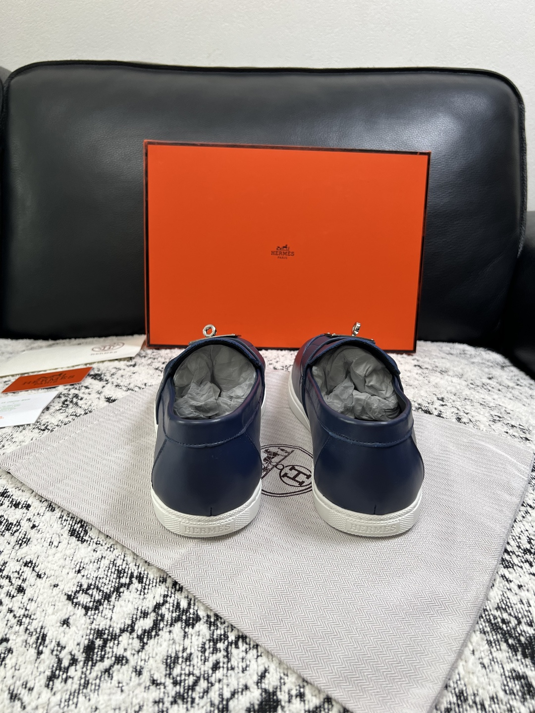 Hermes  高品质  顶级工艺品  爱马仕 专柜同步发售原厂配置，意大利进口原版牛皮面料，高品质拼接