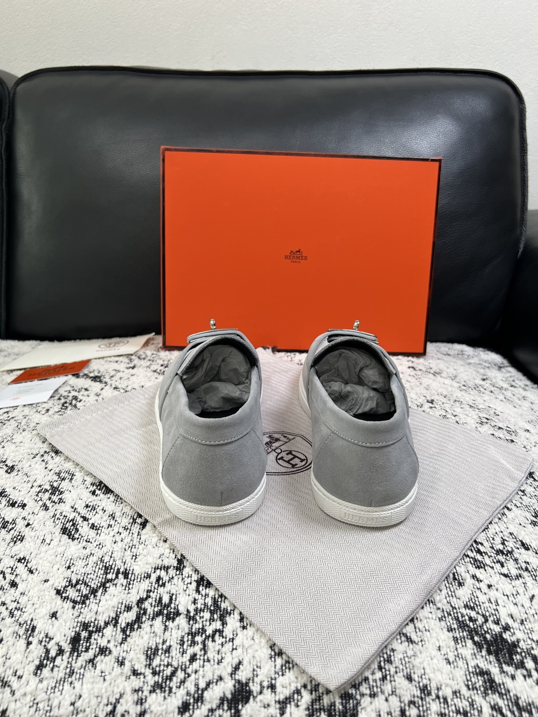 Hermes  高品质  顶级工艺品  爱马仕 专柜同步发售原厂配置，意大利进口原版牛皮面料，高品质拼接