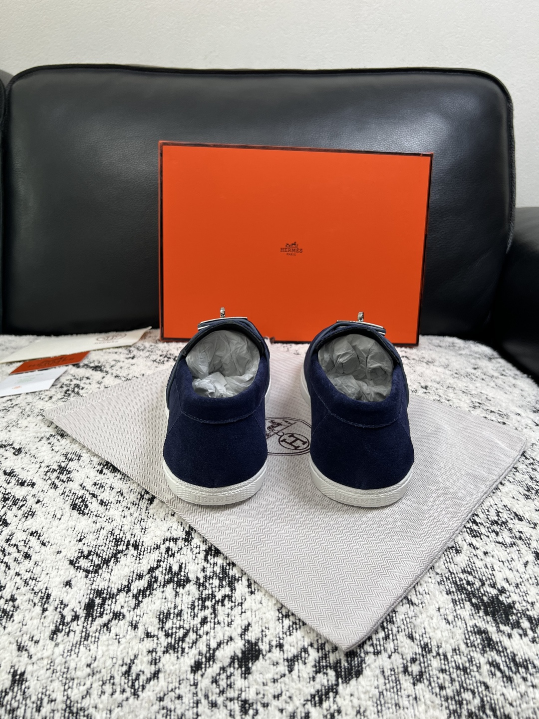 Hermes  高品质  顶级工艺品  爱马仕 专柜同步发售原厂配置，意大利进口原版牛皮面料，高品质拼接