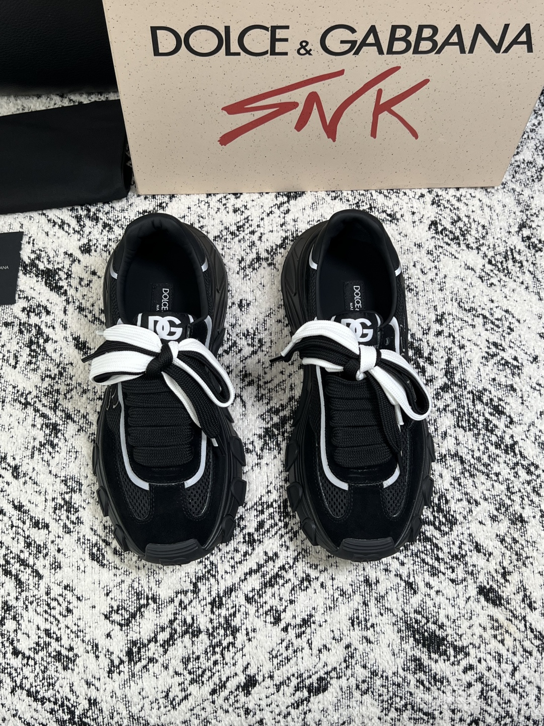 Dolce & Gabbana   高品质  顶级工艺品  杜嘉班纳 爆款专柜新品同步，鞋面意大利进口牛