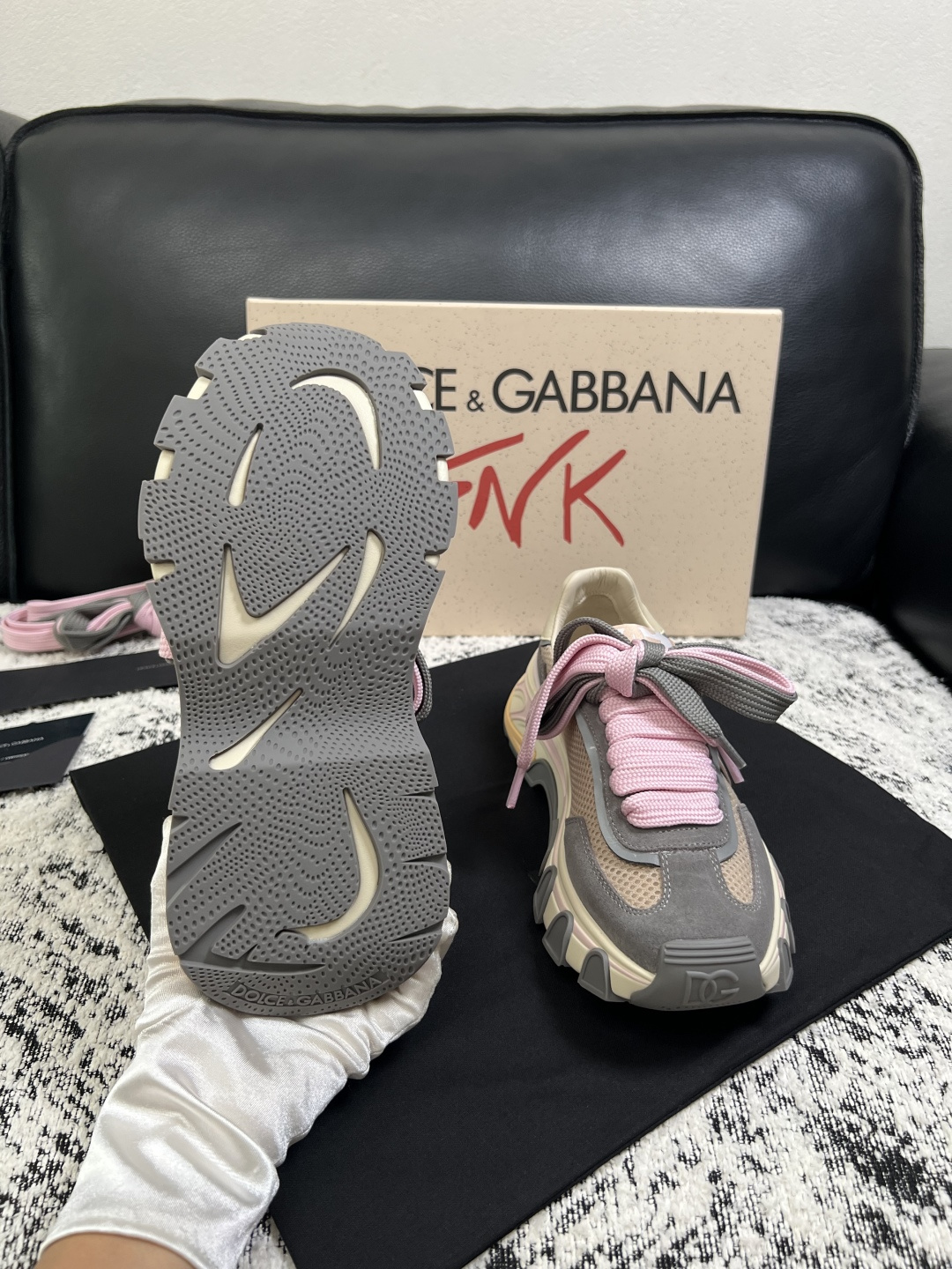 Dolce & Gabbana   高品质  顶级工艺品  杜嘉班纳 爆款专柜新品同步，鞋面意大利进口牛
