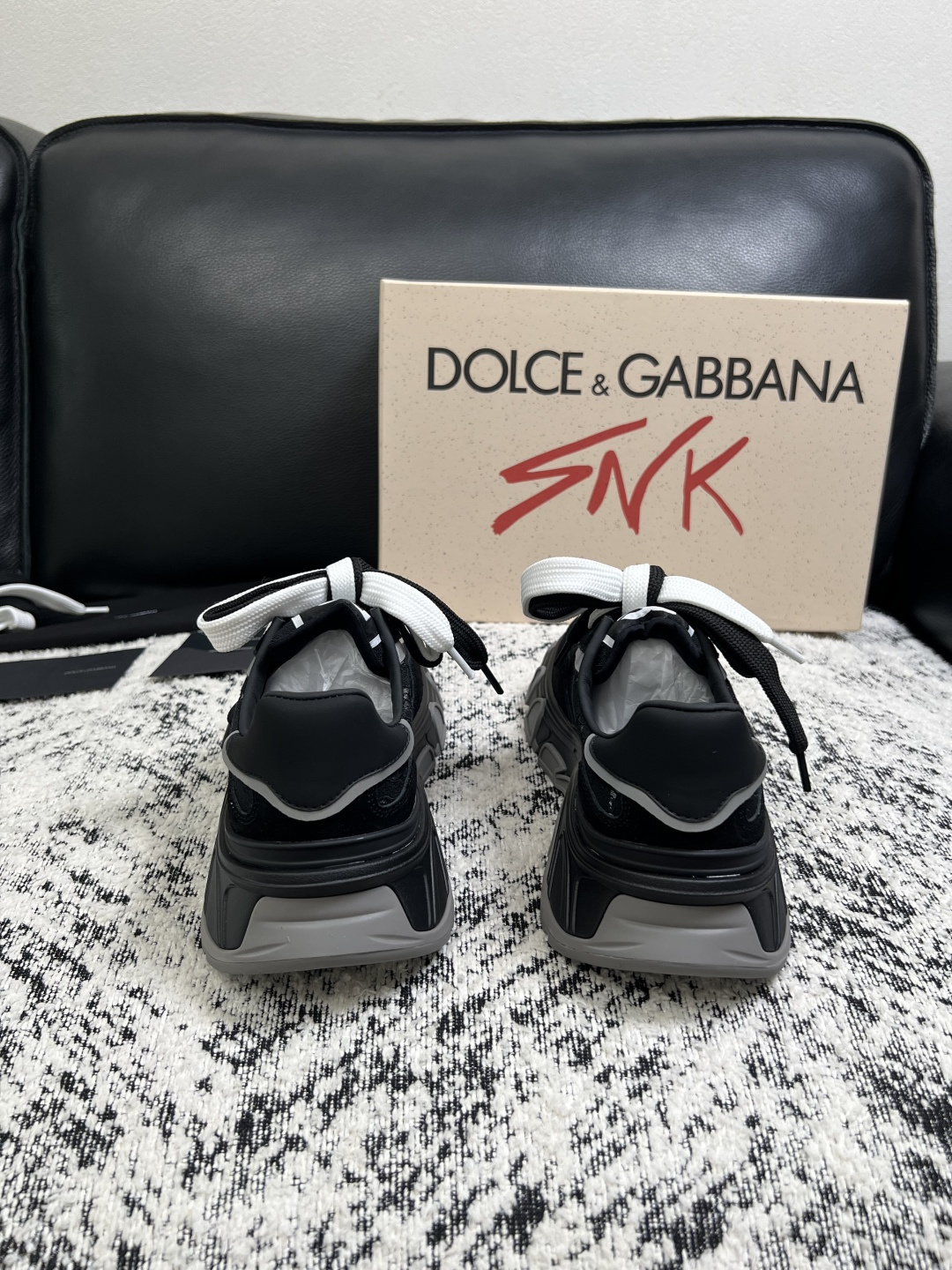 Dolce & Gabbana   高品质  顶级工艺品  杜嘉班纳 爆款专柜新品同步，鞋面意大利进口牛