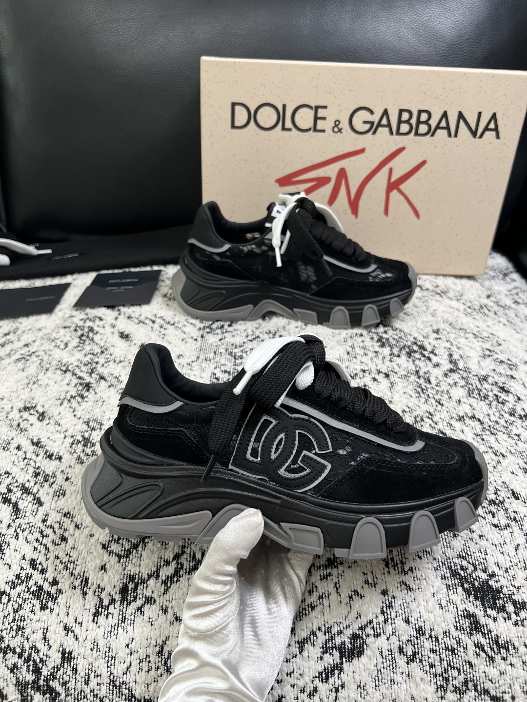 Dolce & Gabbana   高品质  顶级工艺品  杜嘉班纳 爆款专柜新品同步，鞋面意大利进口牛