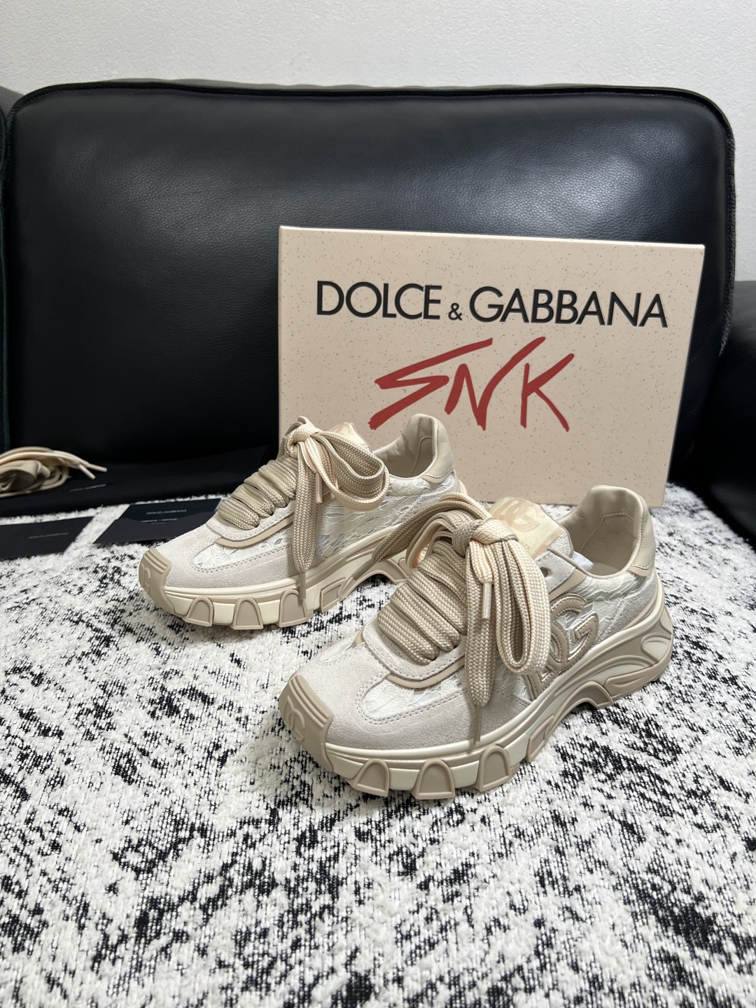Dolce & Gabbana   高品质  顶级工艺品  杜嘉班纳 爆款专柜新品同步，鞋面意大利进口牛