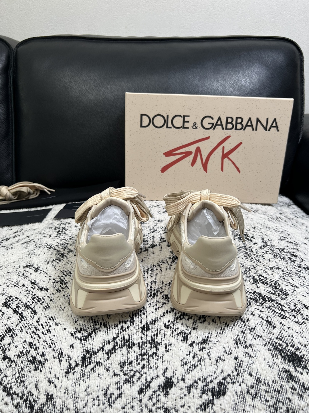 Dolce & Gabbana   高品质  顶级工艺品  杜嘉班纳 爆款专柜新品同步，鞋面意大利进口牛