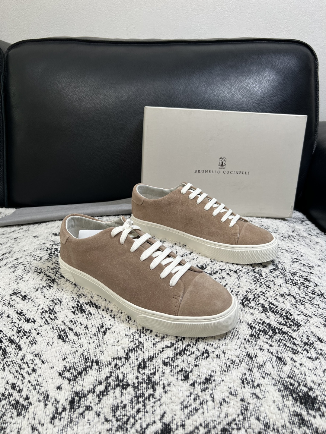 Brunello Cucinelli  高品质 顶级工艺品  BC  专柜同步原厂配置，意大利进口牛皮面
