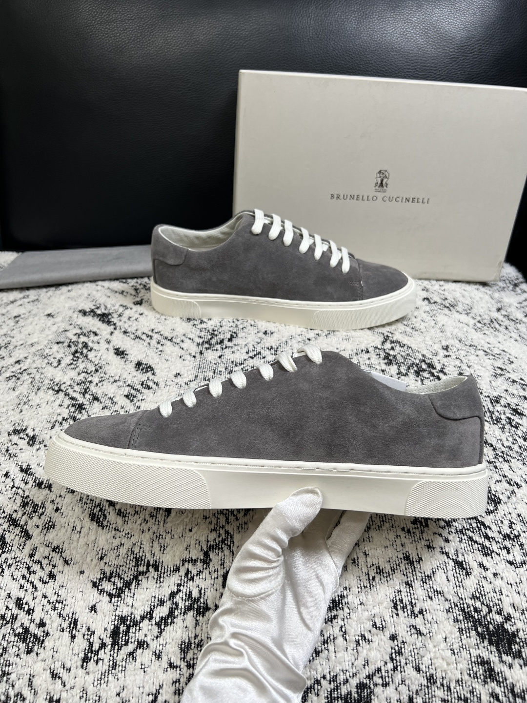 Brunello Cucinelli  高品质 顶级工艺品  BC  专柜同步原厂配置，意大利进口牛皮面