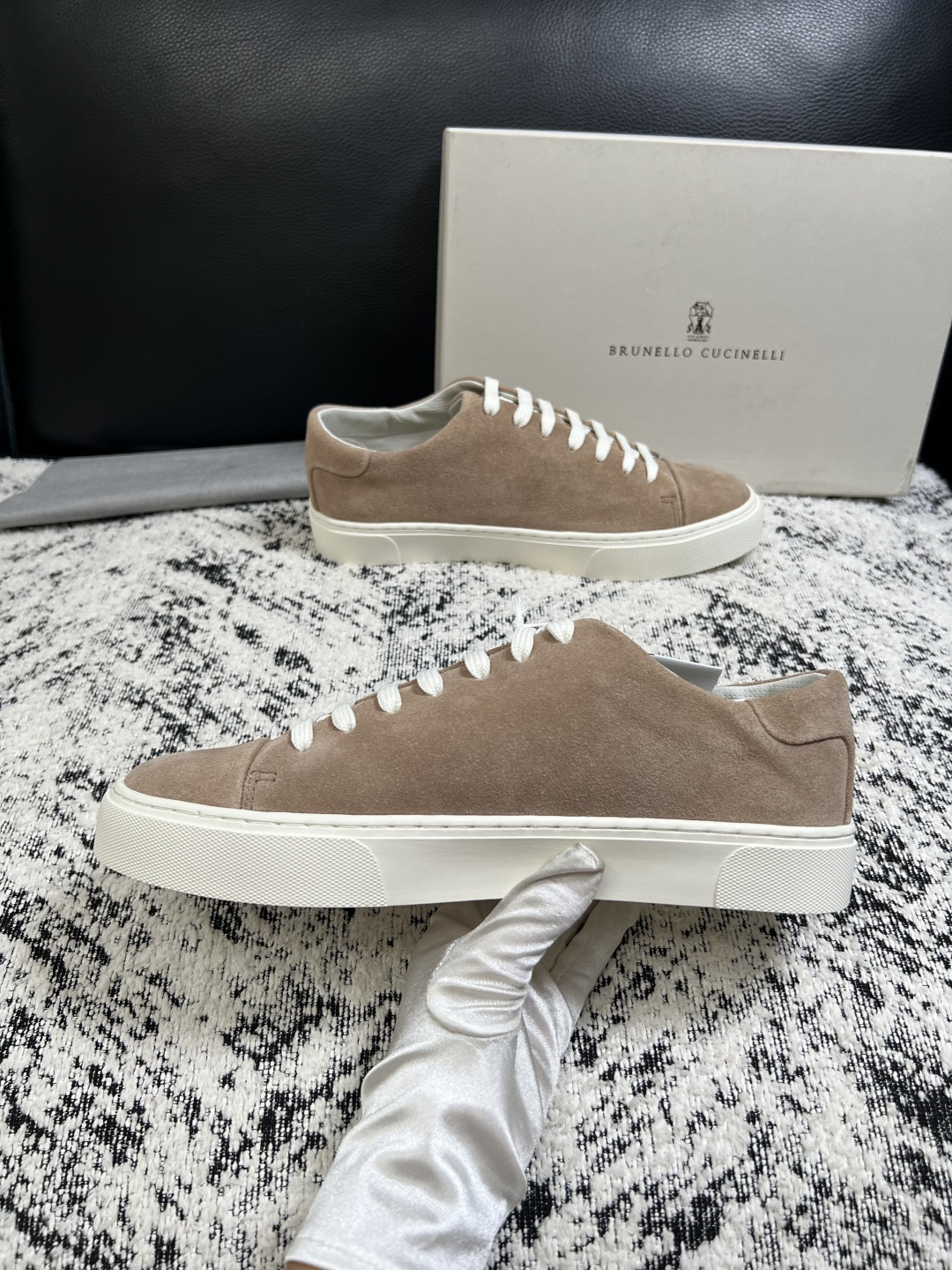 Brunello Cucinelli  高品质 顶级工艺品  BC  专柜同步原厂配置，意大利进口牛皮面
