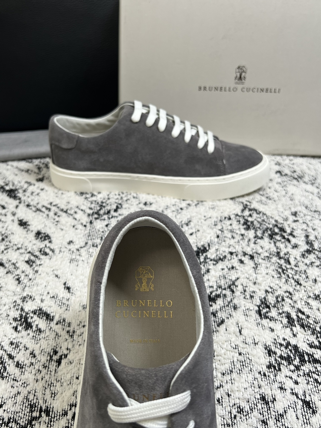 Brunello Cucinelli  高品质 顶级工艺品  BC  专柜同步原厂配置，意大利进口牛皮面