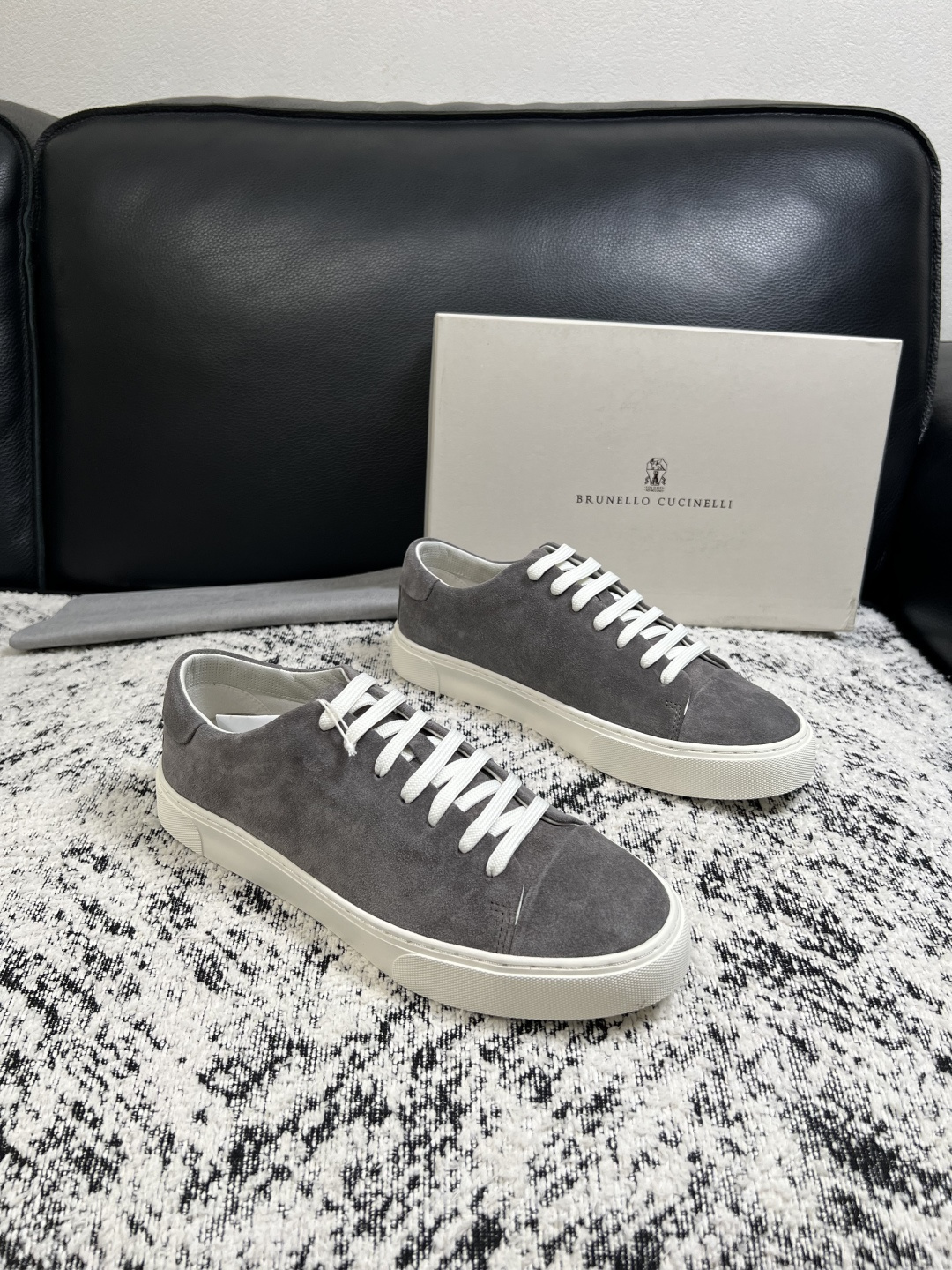 Brunello Cucinelli  高品质 顶级工艺品  BC  专柜同步原厂配置，意大利进口牛皮面