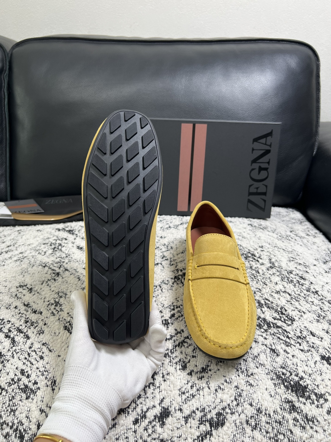 Zegna  高品质  顶级工艺品  杰尼亚  豆豆鞋专柜新款原厂配置，意大利进口牛皮面料，进口牛里垫，