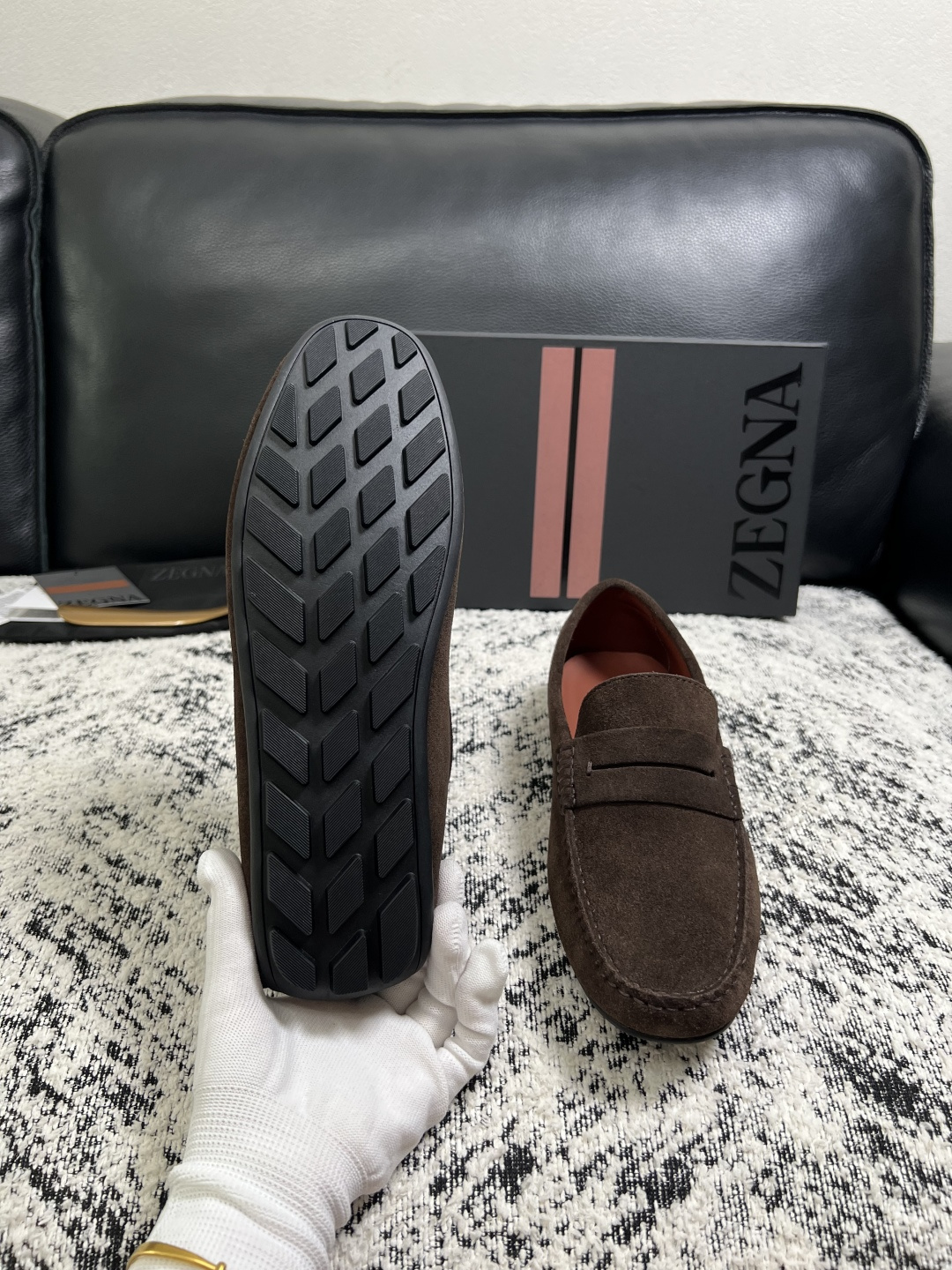 Zegna  高品质  顶级工艺品  杰尼亚  豆豆鞋专柜新款原厂配置，意大利进口牛皮面料，进口牛里垫，