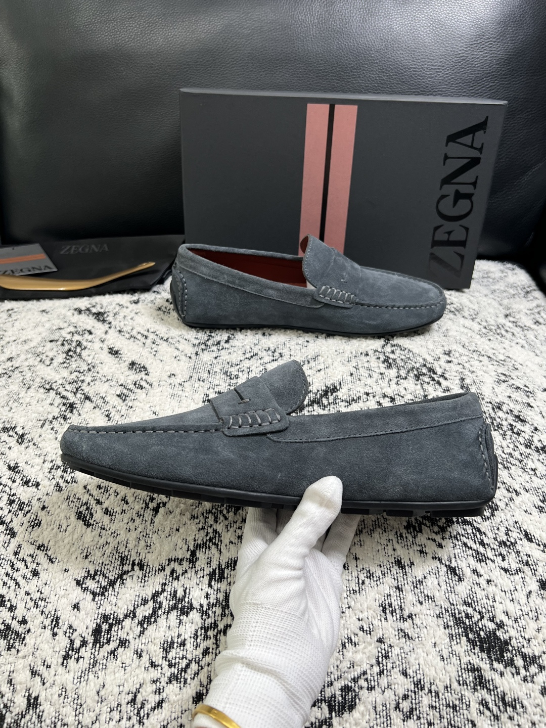 Zegna  高品质  顶级工艺品  杰尼亚  豆豆鞋专柜新款原厂配置，意大利进口牛皮面料，进口牛里垫，