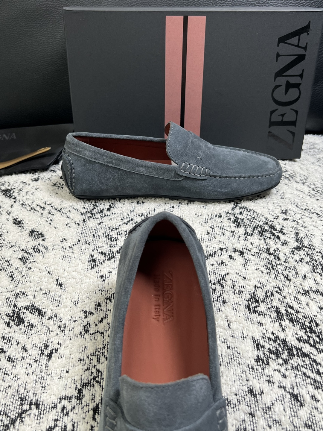 Zegna  高品质  顶级工艺品  杰尼亚  豆豆鞋专柜新款原厂配置，意大利进口牛皮面料，进口牛里垫，