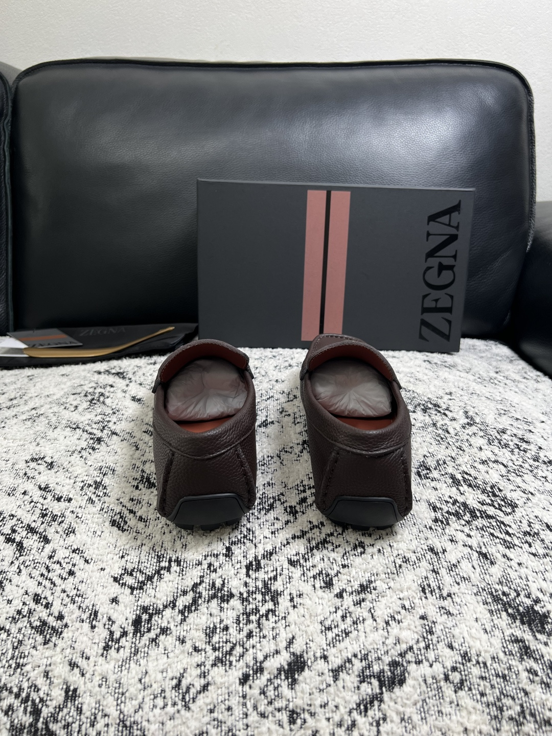 Zegna  高品质  顶级工艺品  杰尼亚  豆豆鞋专柜新款原厂配置，意大利进口牛皮面料，进口牛里垫，