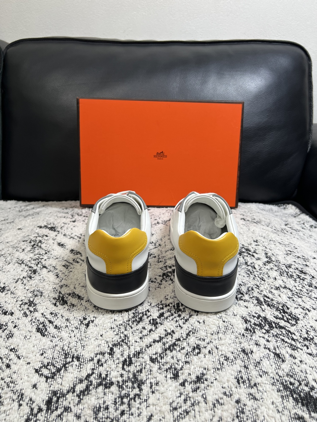 Hermes  高品质  顶级工艺品  爱马仕 专柜同步发售原厂配置，意大利进口原版牛皮面料，高品质拼接