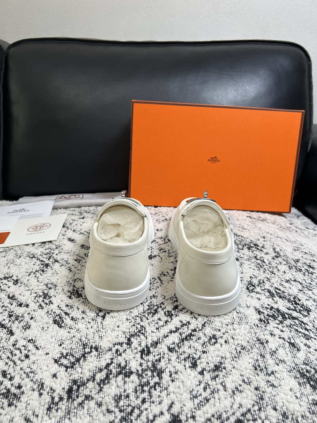 Hermes  高品质  顶级工艺品  爱马仕 专柜同步发售原厂配置，意大利进口原版牛皮面料，高品质拼接工艺，全进口水染