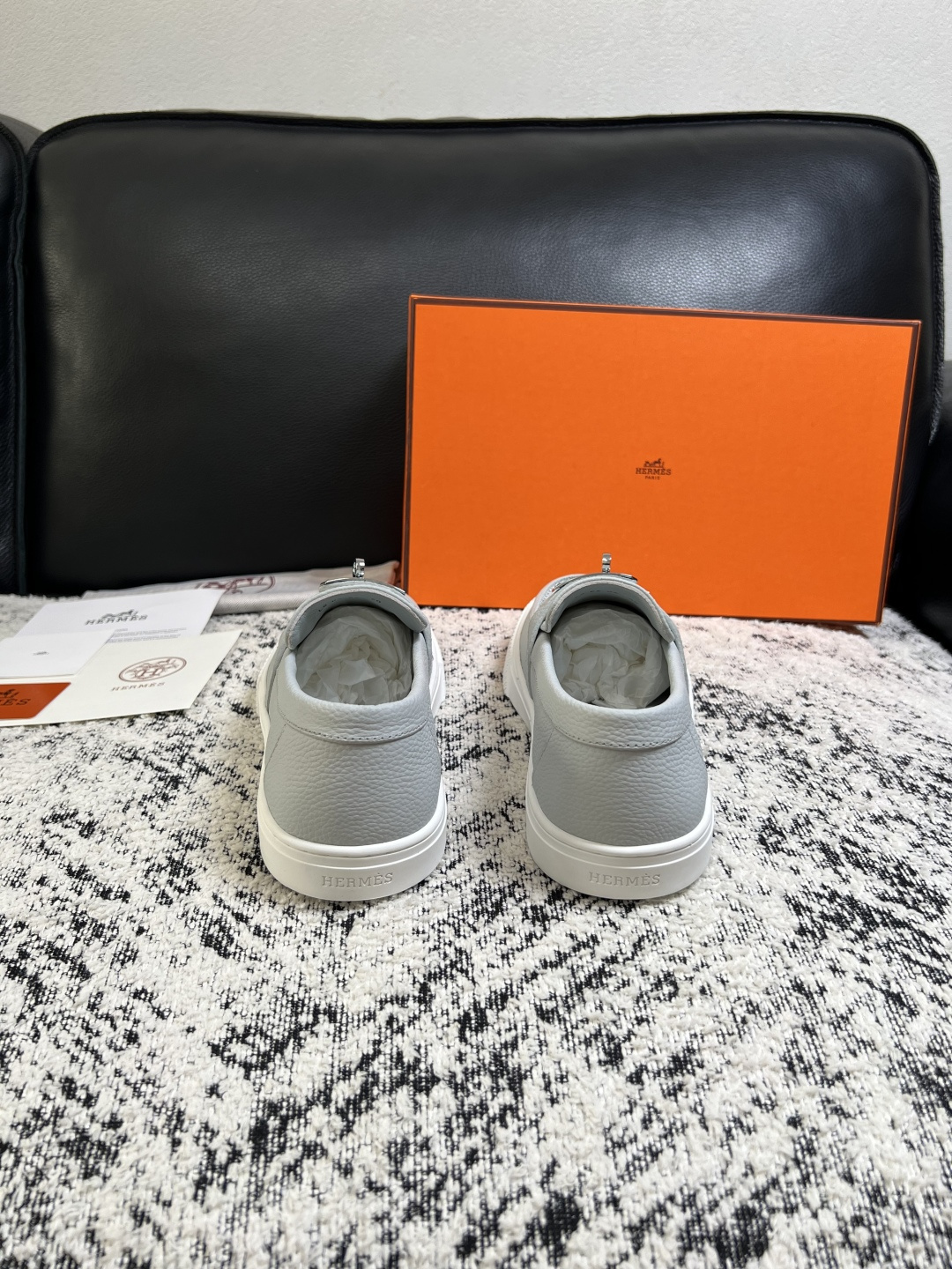 Hermes  高品质  顶级工艺品  爱马仕 专柜同步发售原厂配置，意大利进口原版牛皮面料，高品质拼接工艺，全进口水染