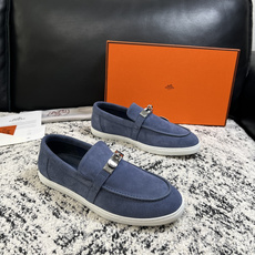 Hermes 高品质 顶级工艺品 爱马仕 专柜同步发售原厂配置,意大利进口原版牛皮面料,高品质拼接工艺,全进口水染 Hermes 高品质 顶级工艺品 爱马仕 专柜同步发售原厂配置,意大利进口原版牛皮面料,高品质拼接工艺,全进口水染