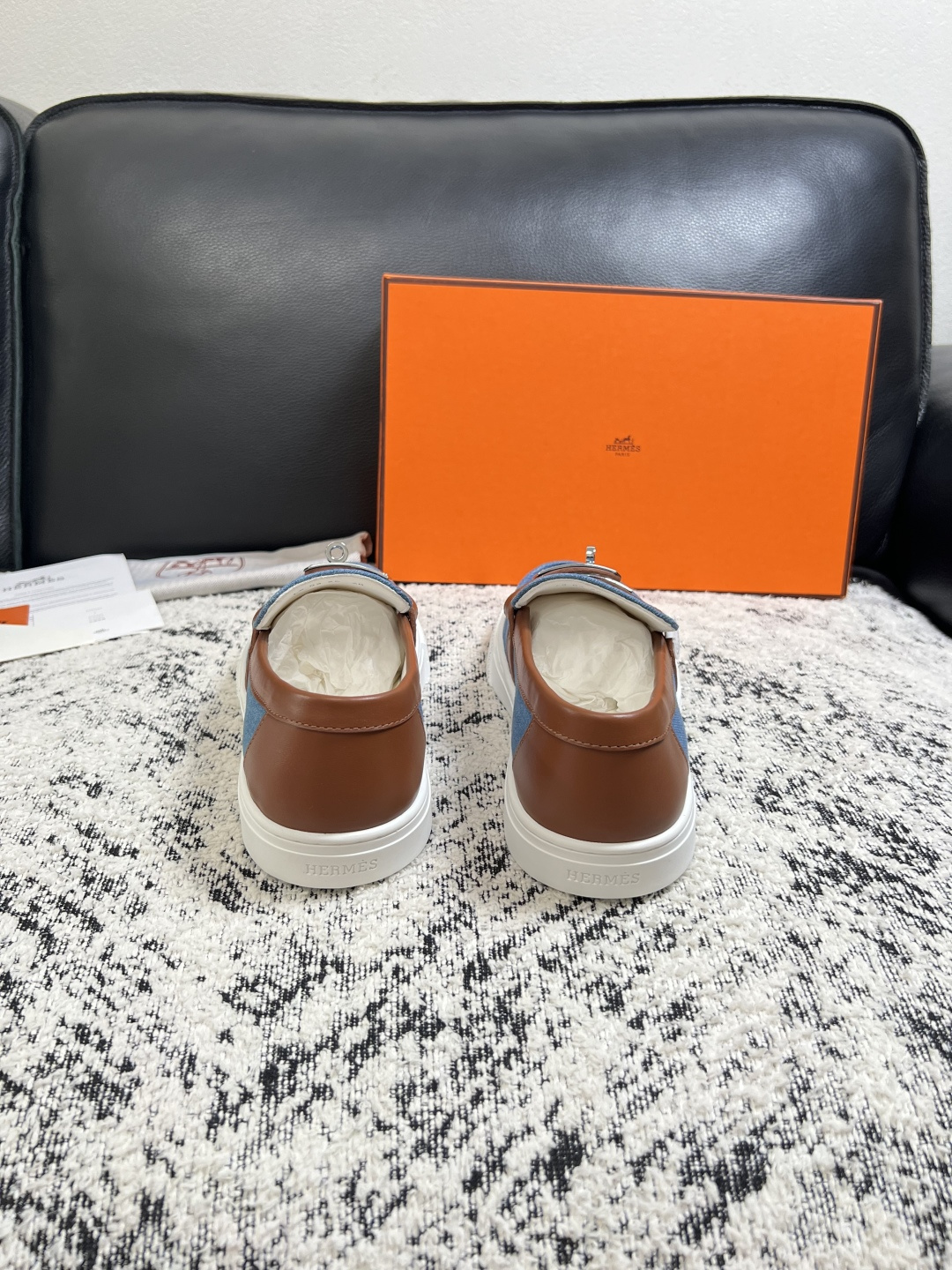 Hermes  高品质  顶级工艺品  爱马仕 专柜同步发售原厂配置，意大利进口原版牛皮面料，高品质拼接工艺，全进口水染