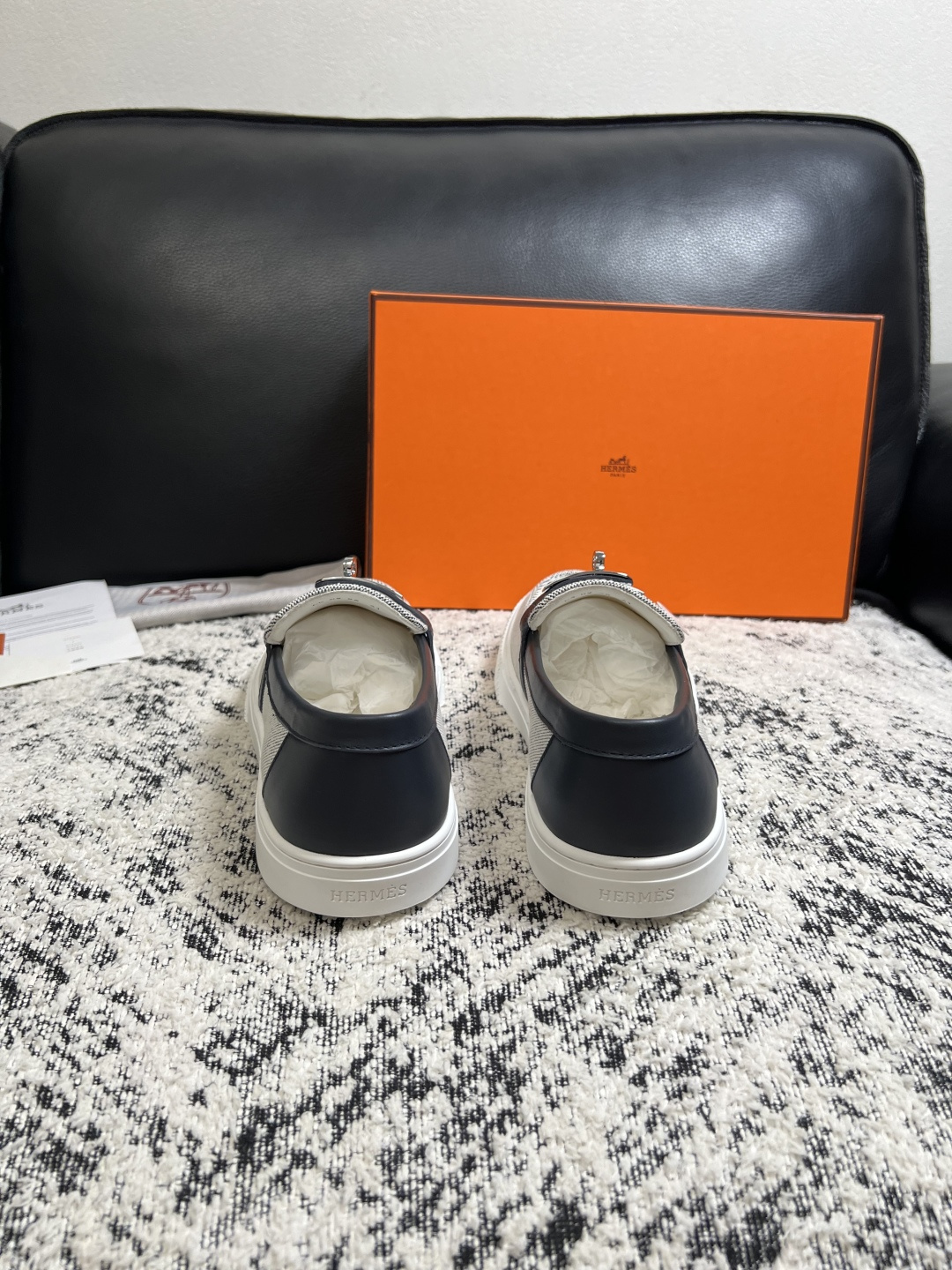 Hermes  高品质  顶级工艺品  爱马仕 专柜同步发售原厂配置，意大利进口原版牛皮面料，高品质拼接工艺，全进口水染