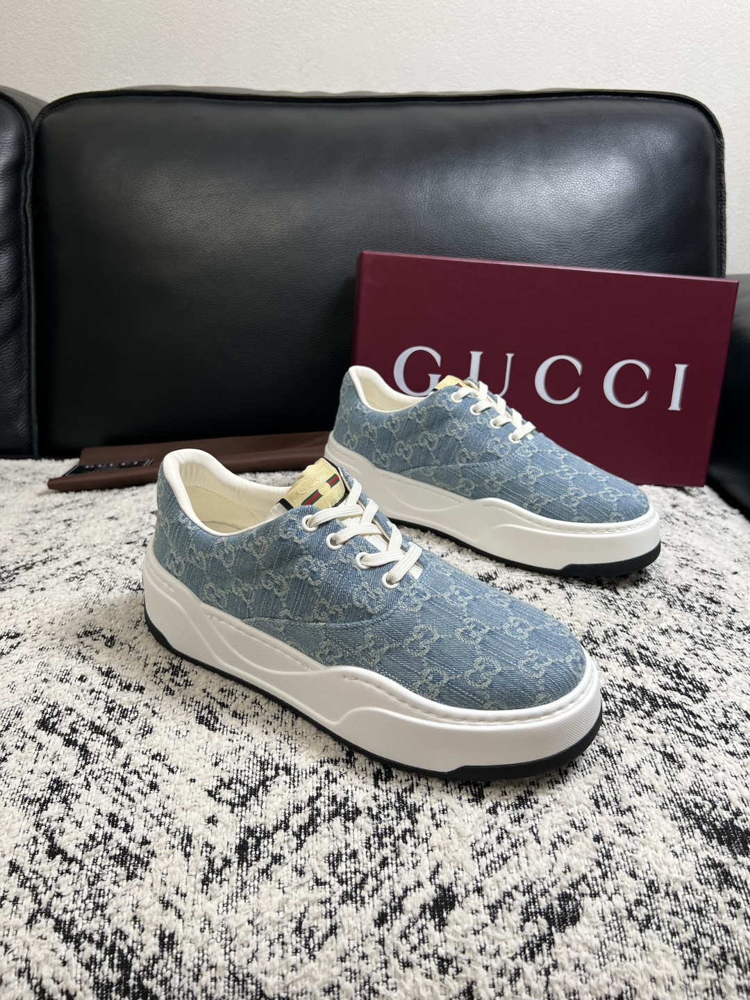 Gucci 高品质 顶级工艺品 古奇 专柜新款原厂配置,意大利进口牛皮面料,进口牛皮内里垫,透气舒适,鞋底:原厂特 Gucci 高品质 顶级工艺品 古奇 专柜新款原厂配置,意大利进口牛皮面料,进口牛皮内里垫,透气舒适,鞋底:原厂特
