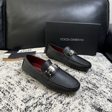 Dolce & Gabbana 高品质 顶级工艺品 杜嘉班纳 爆款豆豆鞋专柜新品同步,鞋面意大利进口牛皮面料,高 Dolce & Gabbana 高品质 顶级工艺品 杜嘉班纳 爆款豆豆鞋专柜新品同步,鞋面意大利进口牛皮面料,高