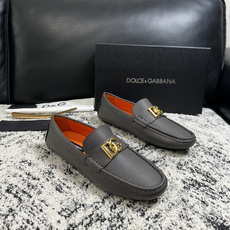 Dolce & Gabbana 高品质 顶级工艺品 杜嘉班纳 爆款豆豆鞋专柜新品同步,鞋面意大利进口牛皮面料,高 Dolce & Gabbana 高品质 顶级工艺品 杜嘉班纳 爆款豆豆鞋专柜新品同步,鞋面意大利进口牛皮面料,高