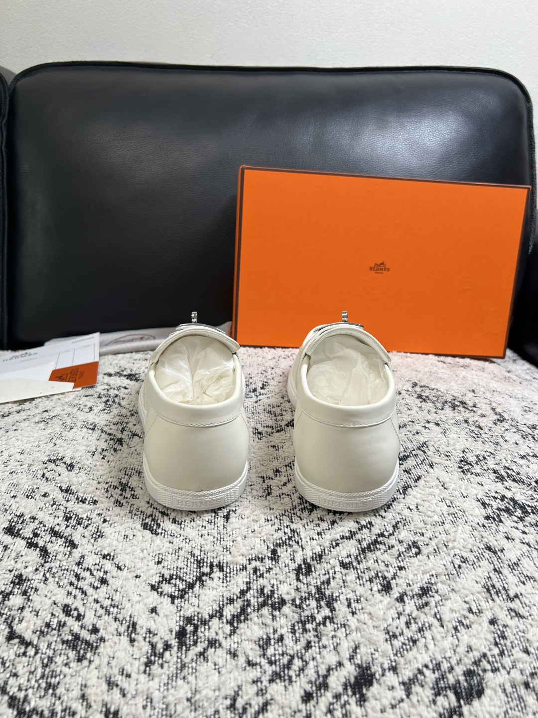 Hermes  高品质  顶级工艺品  爱马仕 专柜同步发售原厂配置，意大利进口原版牛皮面料，高品质拼接工艺，全进口水染