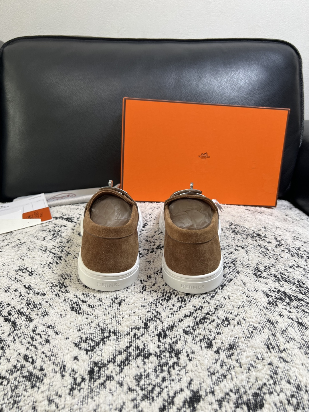 Hermes  高品质  顶级工艺品  爱马仕 专柜同步发售原厂配置，意大利进口原版牛皮面料，高品质拼接工艺，全进口水染