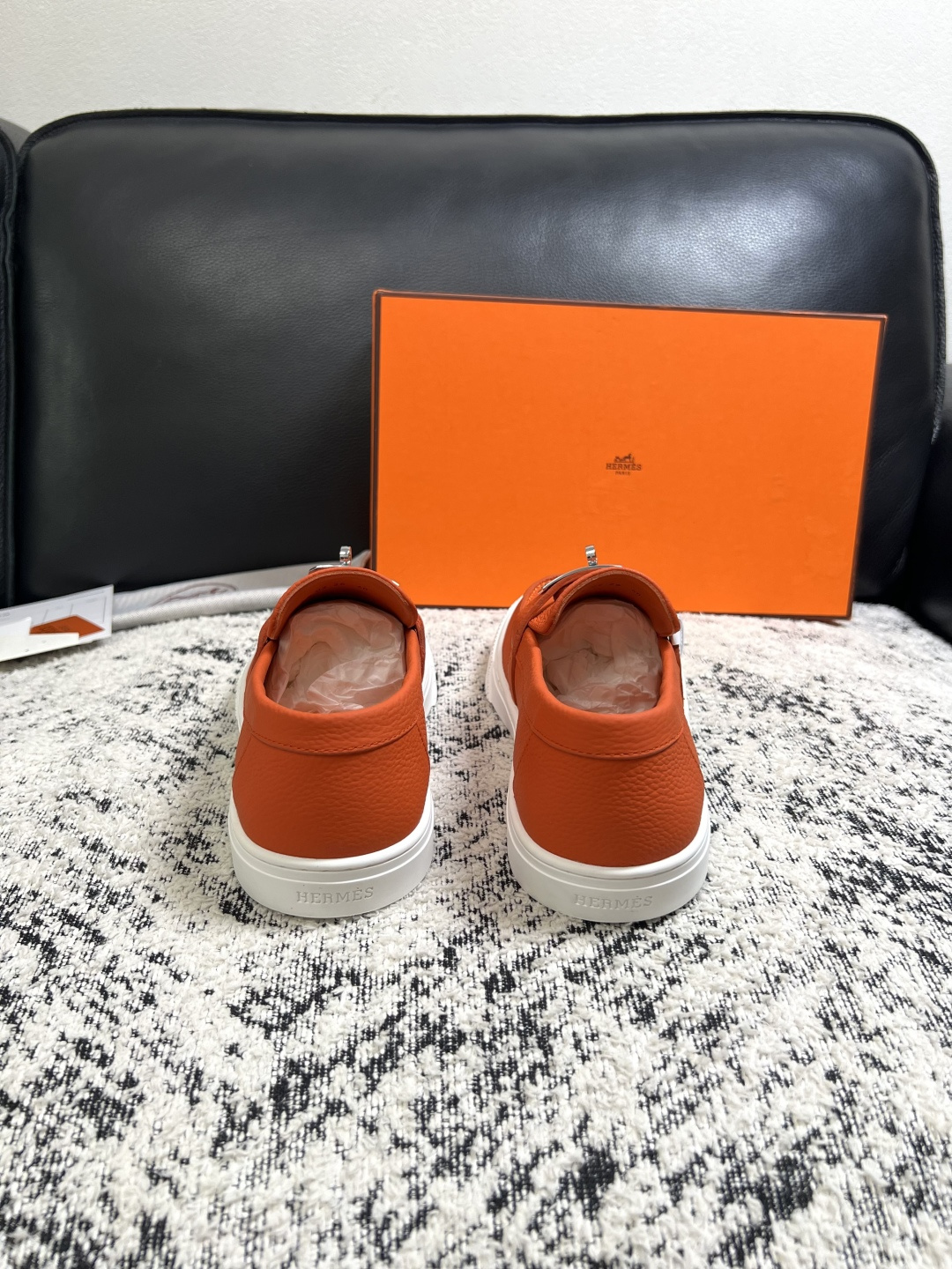 Hermes  高品质  顶级工艺品  爱马仕 专柜同步发售原厂配置，意大利进口原版牛皮面料，高品质拼接工艺，全进口水染